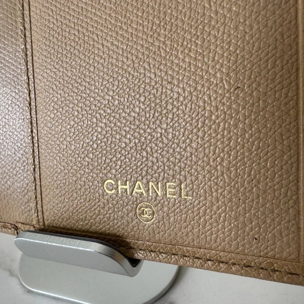 Chanel Vintage Coco Button Bifold Long Wallet Beige Caviar Leather